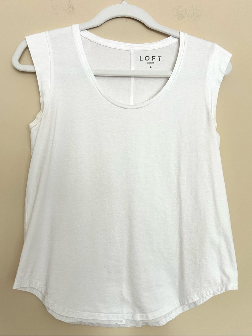 LOFT Women’s White Scoop Neck Cap-Sleeve Top
